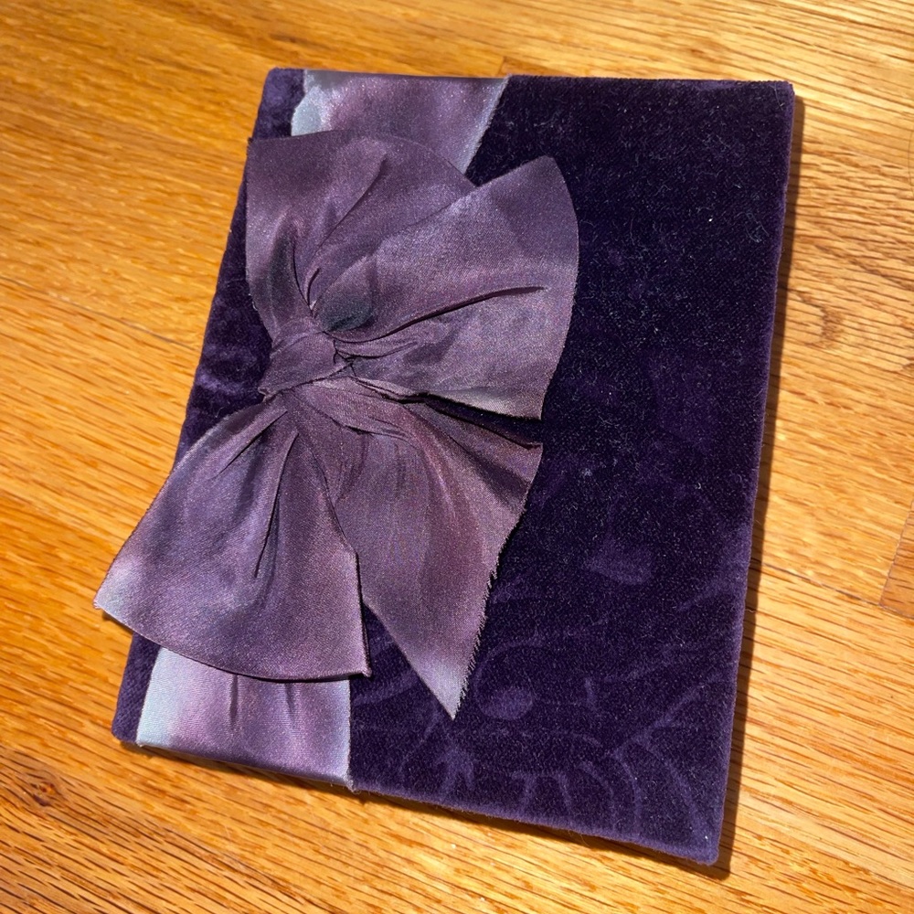 d.l rhein Los Angeles Purple Velvet Photo Album.